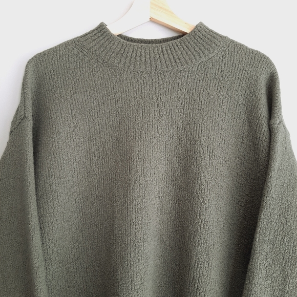 VINCE Wool Blend Boxy Crewneck Sweater Top Green Sz S - Picture 2 of 10